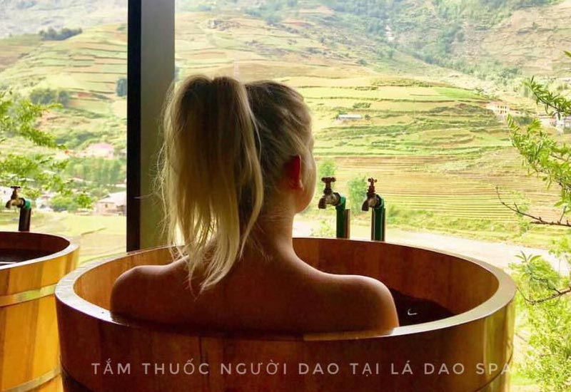 Bồn tắm bằng gỗ pơ mu - tắm là mê